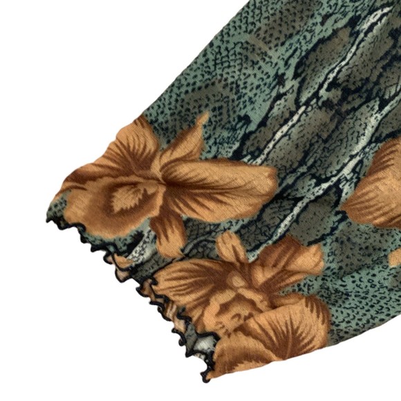 Vintage Suzie in The City Snakeskin & Floral Off The Shoulder Blouse Size XL - Picture 4 of 5